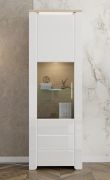 Vitrine | Farbe: Weiß Hochglanz / Eiche | eine Glastür | hoch | 64 x 36 x 194 cm | 6 Fächer | schmal | für Wohnzimmer