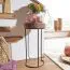 Extravagante Beistelltisch aus Sheesham Massivholz, Farbe: Sheesham / Schwarz - Abmessungen: 55 x 28 x 28 cm (H x B x T), Tischplatte in Baumstammform