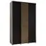 Schiebetürenschrankschrank Mina in Weiß/Schwarz, viel Stauraum, Lamellen in Eiche, schwarzer Stahlgriff, Anti Staubbürsten, 235,2 x 160 x 60 cm