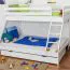 Weißes Etagenbett für bis zu drei Kinder | unten 140x200 cm, oben 90x200 cm| Buche massiv | inkl. Rollroste Abbildung