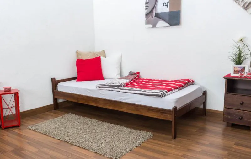Bett 90 x 200 cm Kiefer Nuss mit Lattenrost Abbildung
