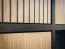 Kommode / Sideboard mit zwei Schubladen Jordalsgrenda 05, Farbe: Eiche / Schwarz, zwei Türen, 5 Fächer, Maße: 90 x 150 x 40 cm, für Wohnzimmer