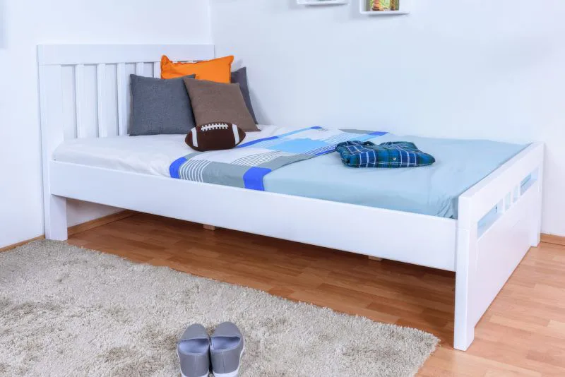 Jugendbett "Easy Premium Line" K8 inkl.1 Abdeckblende, 120 x 200 cm Buche Vollholz massiv weiß lackiert