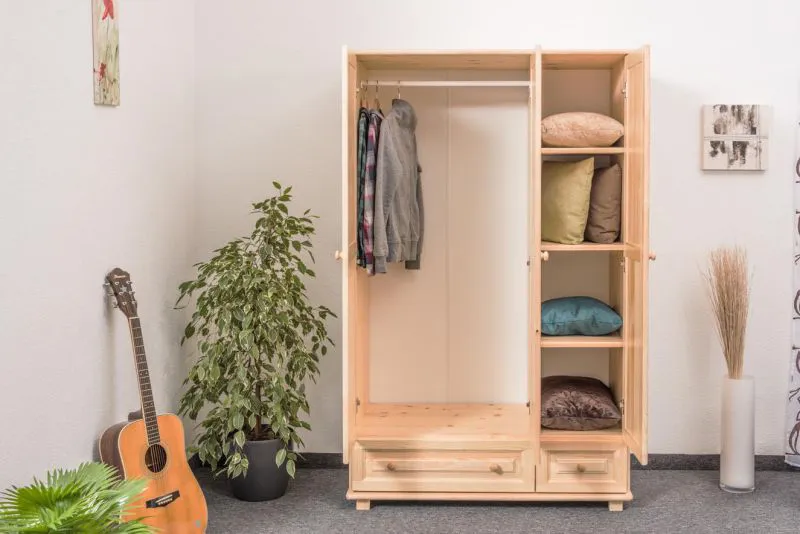Massivholz-Kleiderschrank Kiefer, Farbe: Natur 190x133x60 cm Abbildung