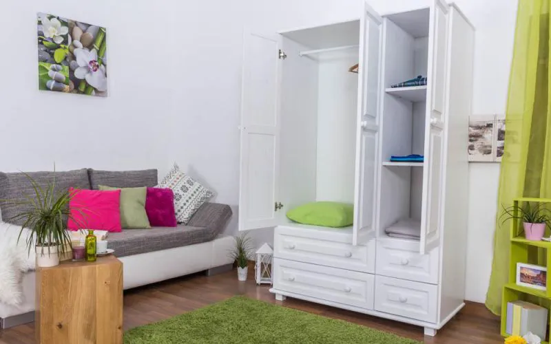 Vollholz-Schrank, Farbe: Weiß 190x133x60 cm Abbildung