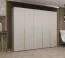 Kleiderschrank mit drei Kleiderstangen Eiger 44, Farbe: Kaschmir, 2,5 Meter breit, drei Fächer, drei Türen, Soft-Close-Funktion, Griffe: Gold, für Schlafzimmer