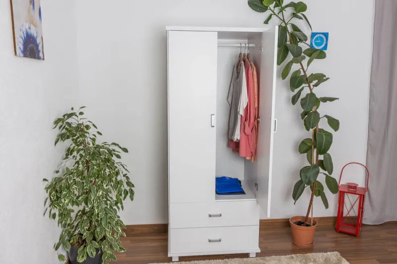 Schrank massiv