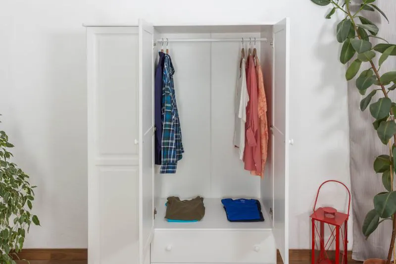 Kiefer massiv Schrank