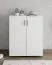 Schuhschrank | Farbe: Opak Weiß | zwei Drehtüren | 92 x 33 x 113 cm | breit | 9 Schuhfächer | schwarze Griffe | kleiner Schrank | für den Vorraum