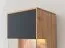 Hängevitrine Rania 16 in Eiche / Schwarz, Massivholz, 142 x 43 x 33 cm, Front aus Stirnholz und Glas, 1 Tür, 4 Böden, 5 Fächer, inkl. LED-Beleuchtung